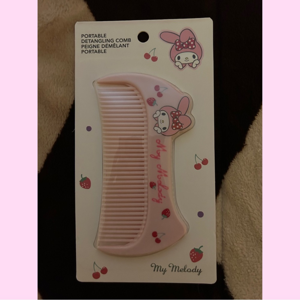 Sanrio My Melody Portable Detangling Comb NWT